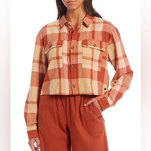 NWT Roxy Woven Plaid Cropped Button Up Flannel Women's size S